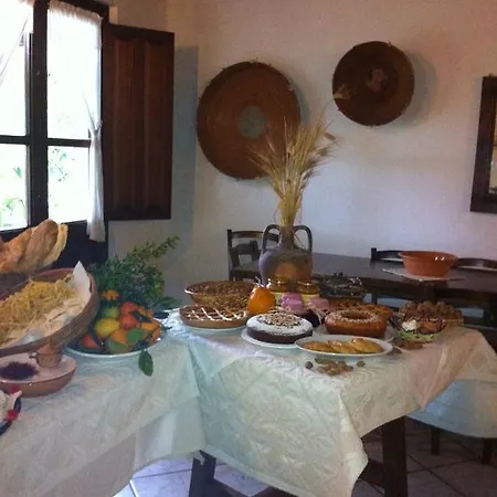 Agriturismo Satanca Farm stay Arbus